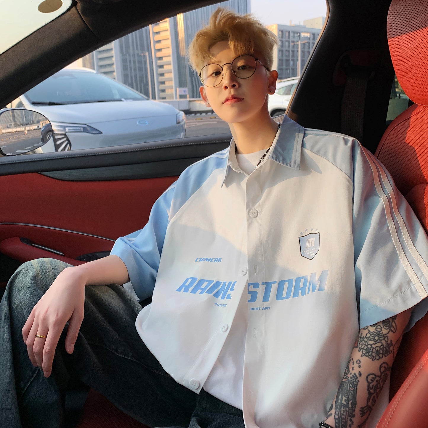 Paddy Julia Amerika ko'cha yo'l-yo'l harflari lapel kiritilgan yelka bo'sh tasodifiy sayohat qisqa yengli ko'ylak erkaklar va ayollar bir xil