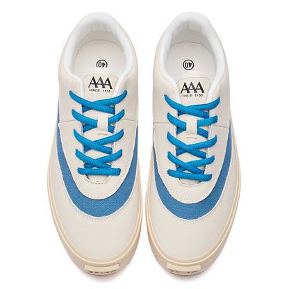 Erkaklar AAA 1955-yildan beri krossovkalar