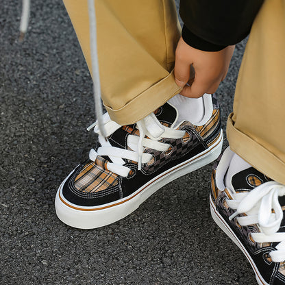 Vanssi krossovkalari