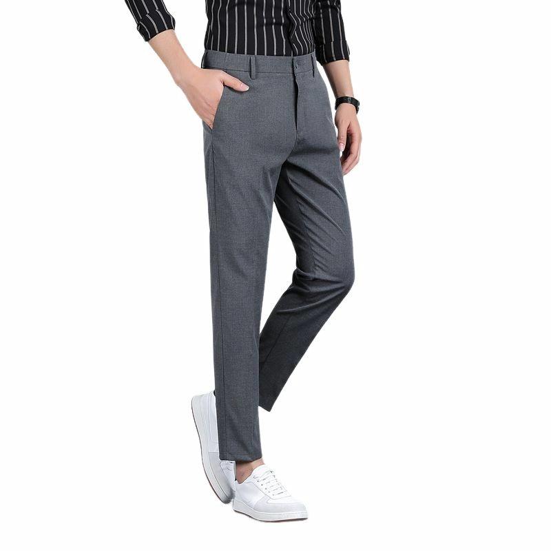 Erkaklar Playboy shimlari