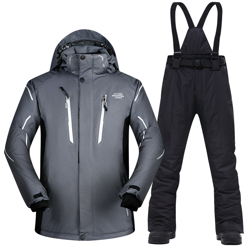 Poum erkaklar chang'i kostyumi