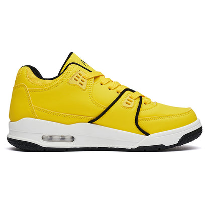 Erkaklar AAA 1955-yildan beri krossovkalar