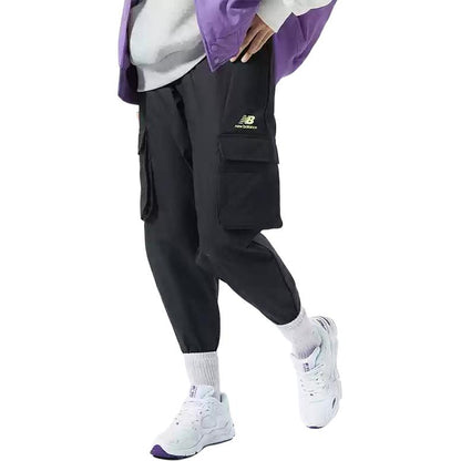 New Balance CNY Series Yon cho'ntak bog'ichli to'quv bo'shashtirilgan kundalik shim Ayollar qora