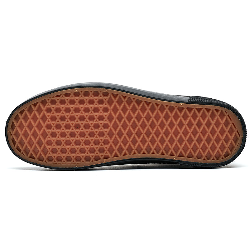 Erkaklar AAA 1955-yildan beri krossovkalar