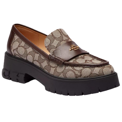 Ayollar uchun mokasinlar