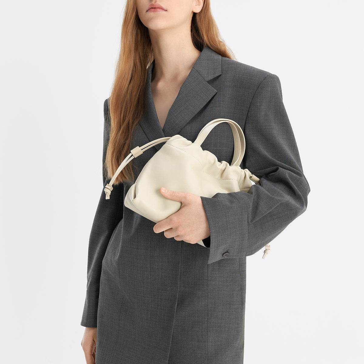 Сумка женская Charles&Keith Soft Leather Drawstring Design Cloud - Boxette Shop