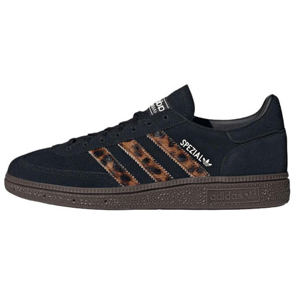 Ayollar uchun Adidas Originals Handball Spezial krossovkalari