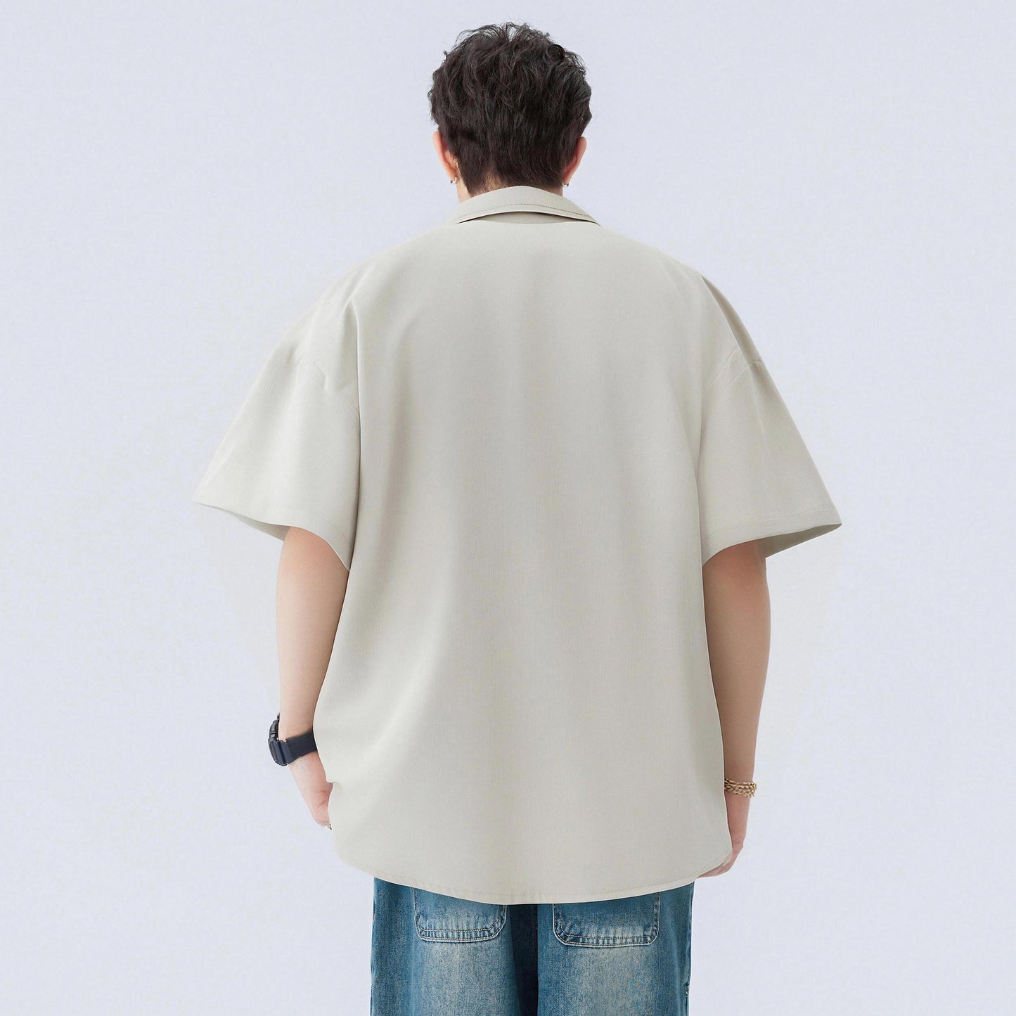 Paddy Julia Amerika yuqori ko'cha konstruktiv dizayn lapel bo'sh tasodifiy kundalik qatnov katta gangster o'zini kelishgan qulay, ko'p qirrali qisqa yengli ko'ylak modellari bilan erkaklar va ayollar