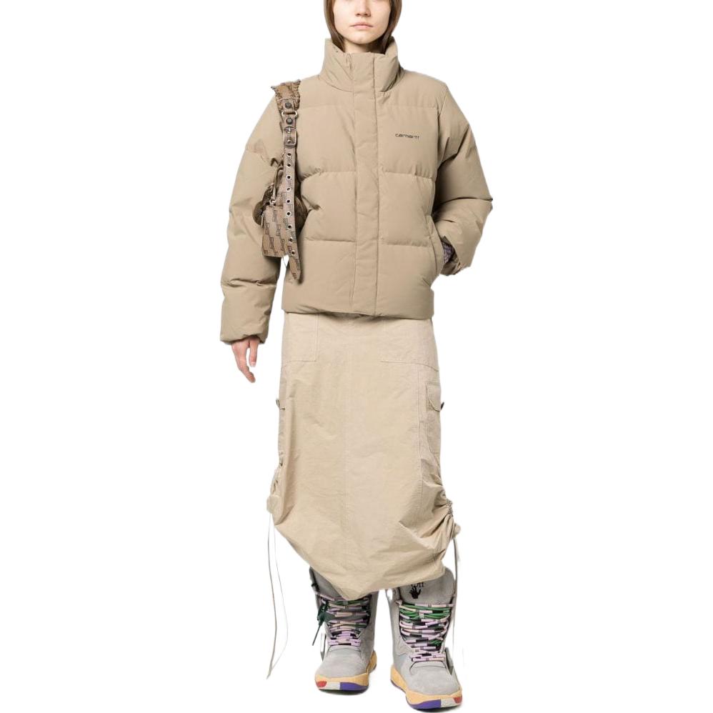 Carhartt WIP ayollar uchun pastki kurtka