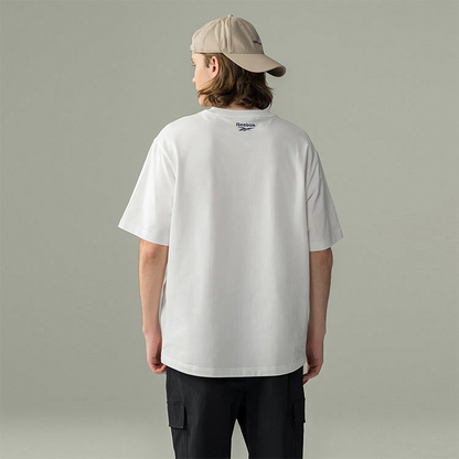 Reebok erkaklar futbolkasi