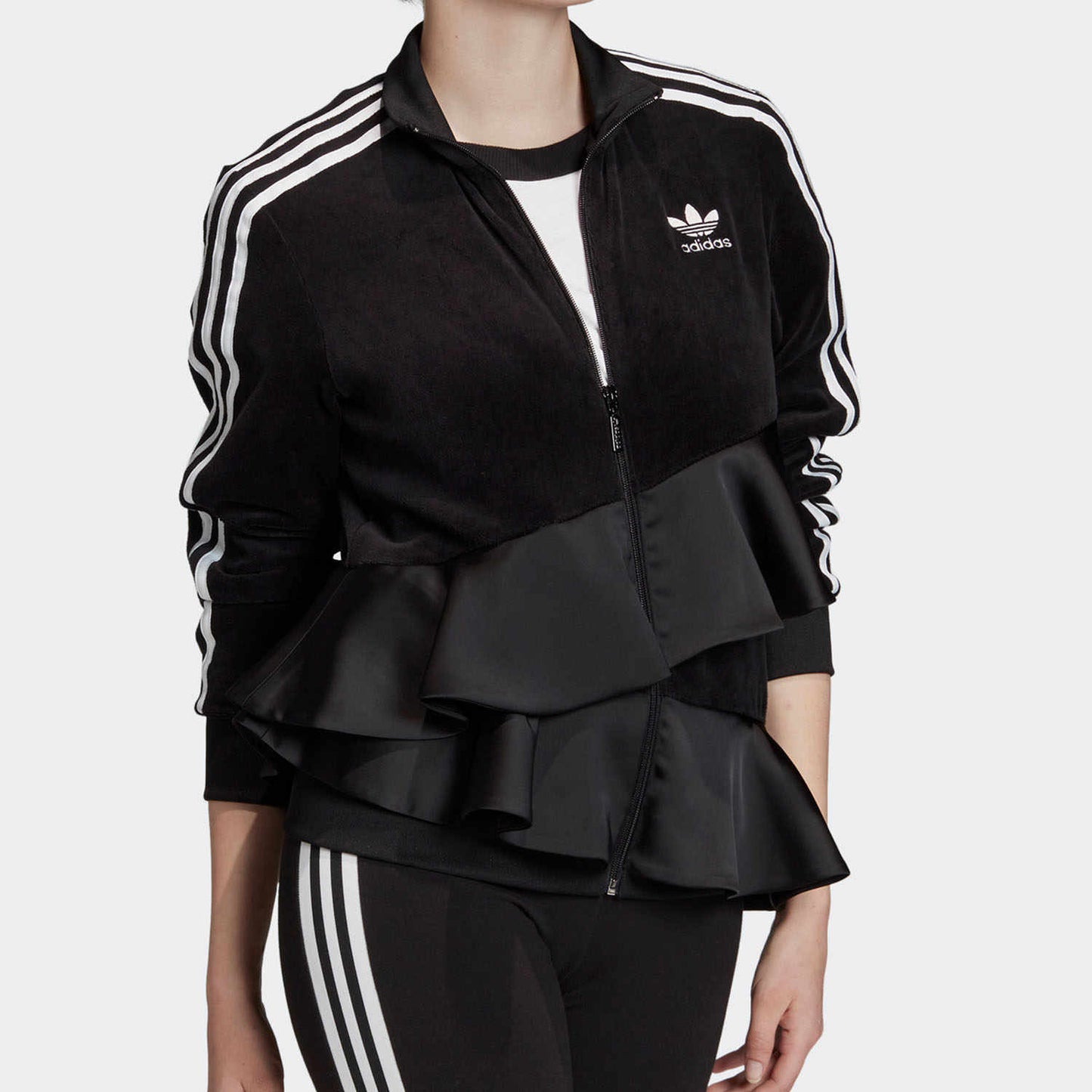 Adidas Originals Ayollar uchun qora atlas jingalak tikilgan yoqa ko'ylagi