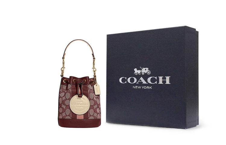 Сумка женская Coach Dempsey 14 Drawstring Closure Signature Jacquard - Boxette Shop