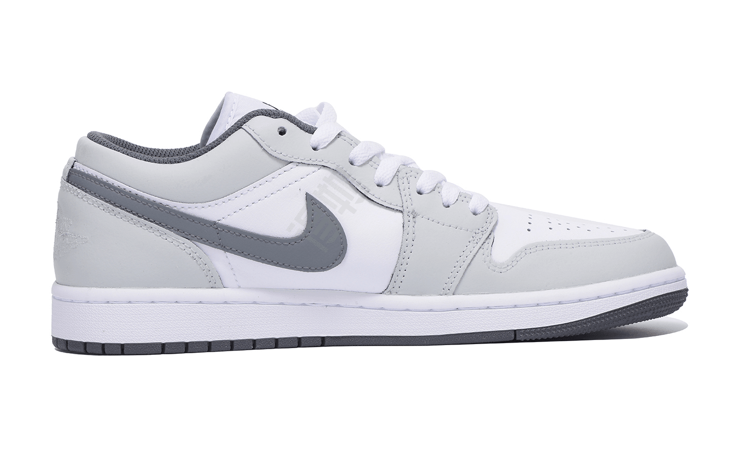 Кроссовки Jordan air vibe - Boxette Shop