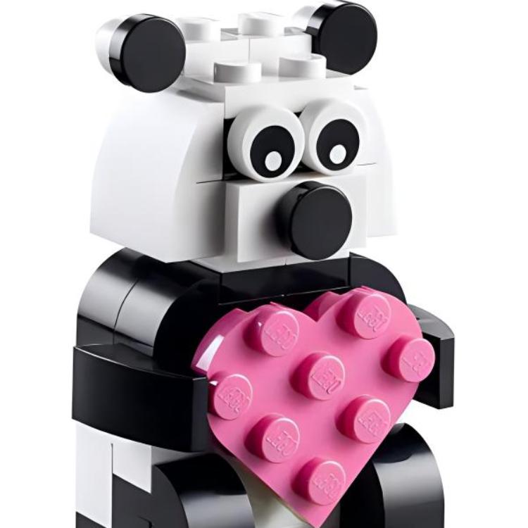 LEGO Panda sevgisi (40396)