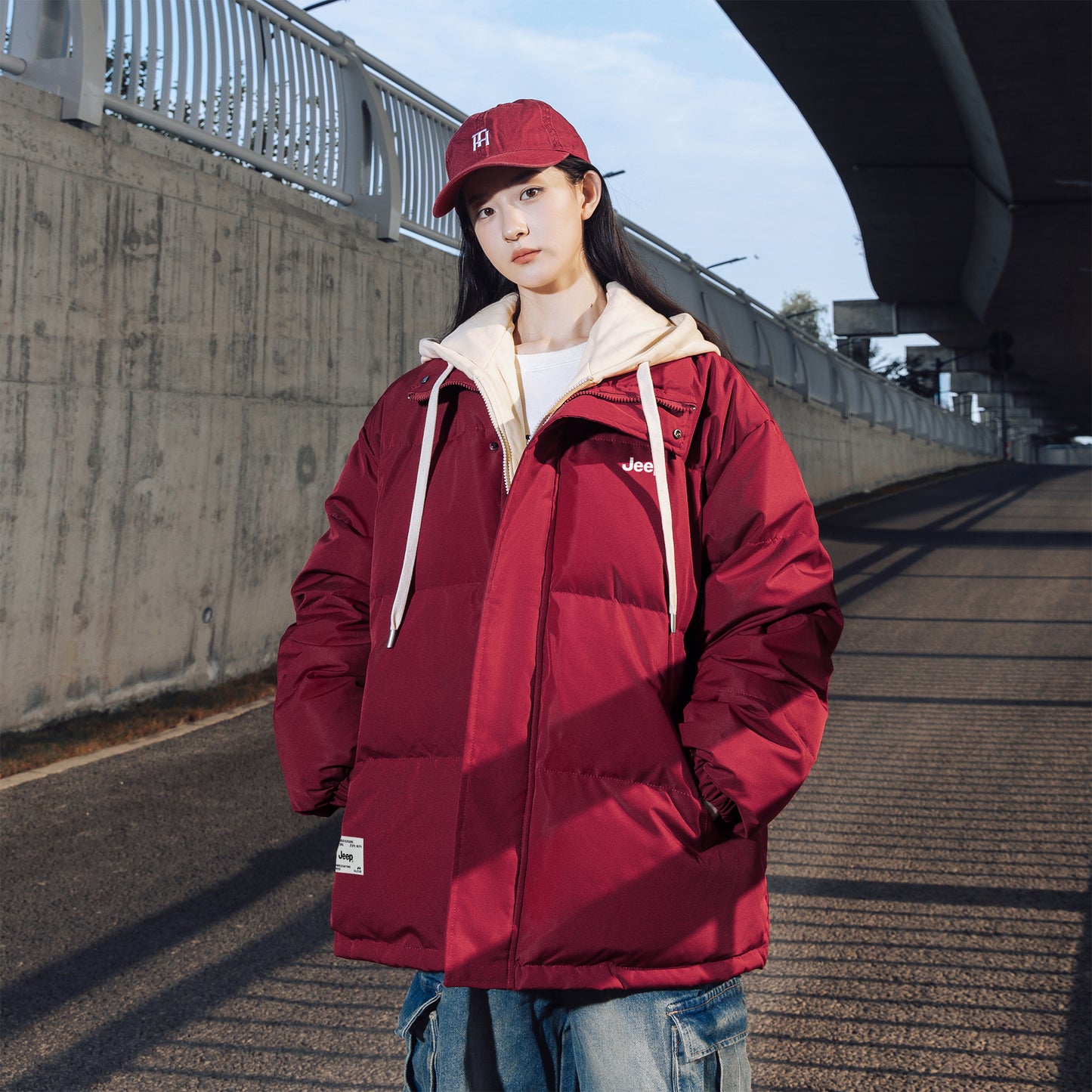 Jipning pastki kurtkasi