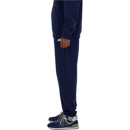 New Balans brendi logotipi tasodifiy tortilgan to'rli trikotaj sport shimlari m ko'k rangli