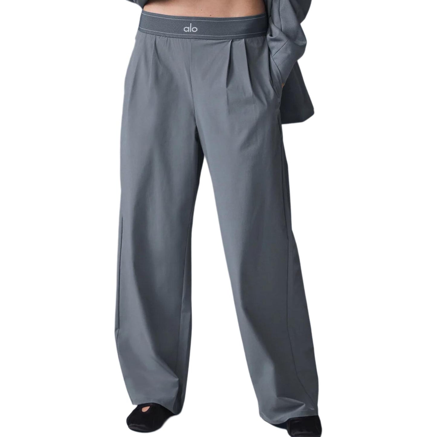 Спортивные брюки женские Alo Yoga Suit Up TROUSER