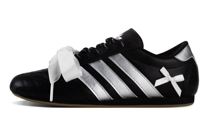 Кроссовки женски Adidas Taekwondo