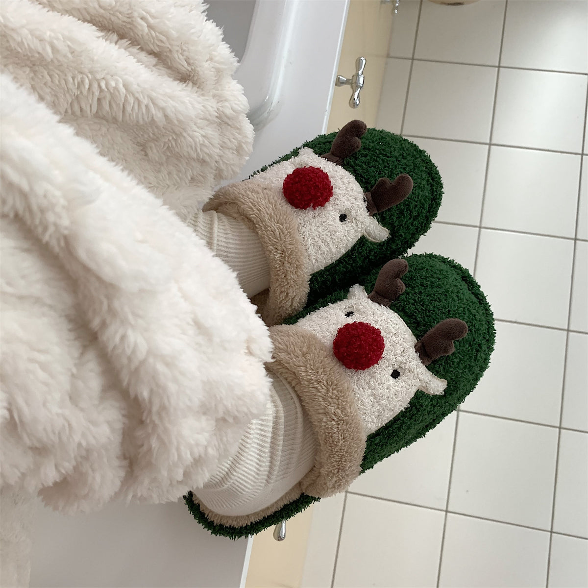 Тапочки Рождественские плюшевые