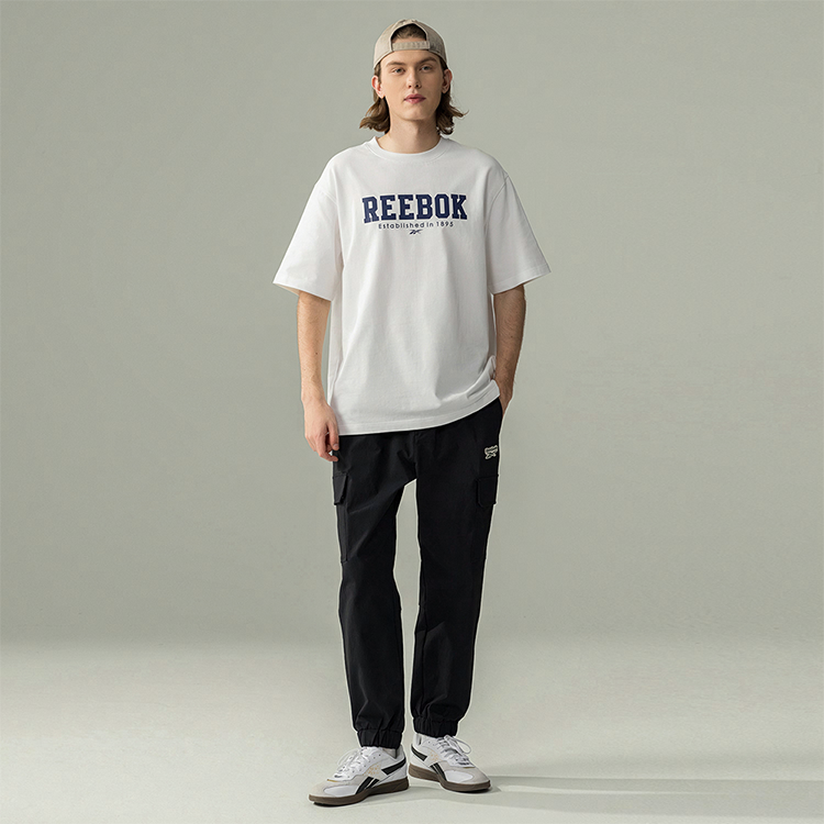 Reebok erkaklar futbolkasi