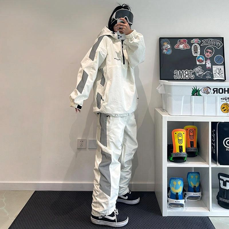 Jon Snou chang'i kostyumi