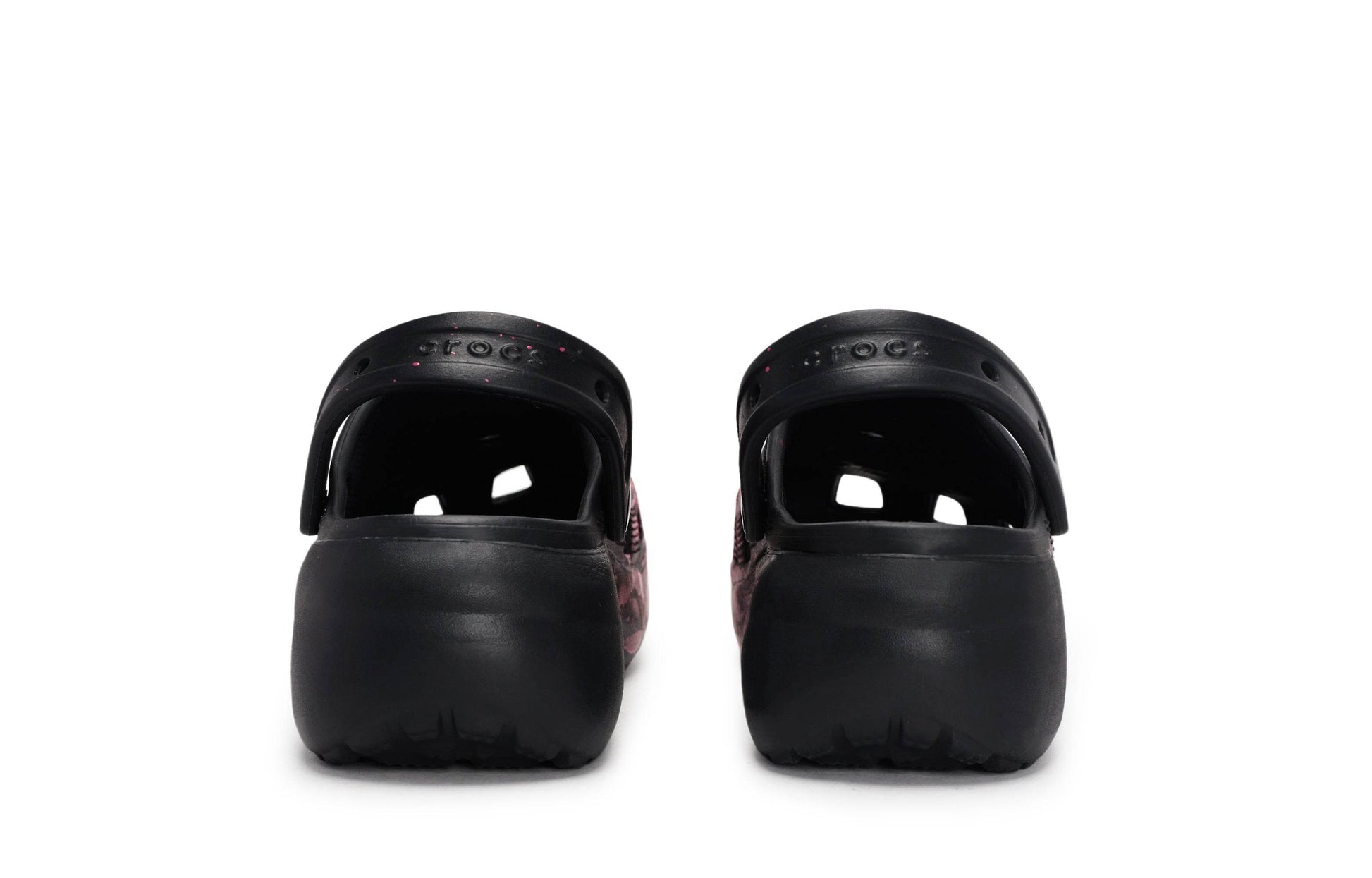 Шлепанцы Crocs Made in 811 Pink Mist - Boxette Shop