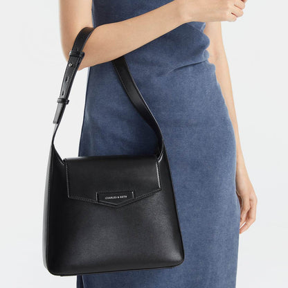 Сумка женская Charles&Keith Solid Color Hand Carry Commuter - Boxette Shop