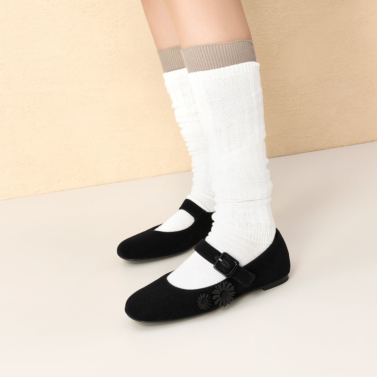 Charlz va Keyt ayollar poyabzali