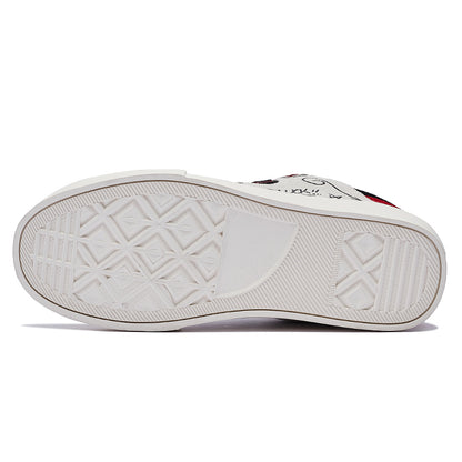 Vanssi krossovkalari