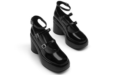 Charlz va Keyt ayollar poyabzali