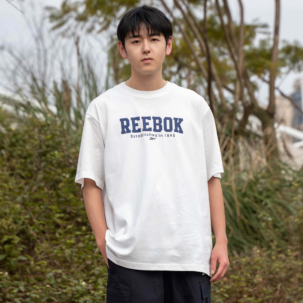 Reebok erkaklar futbolkasi