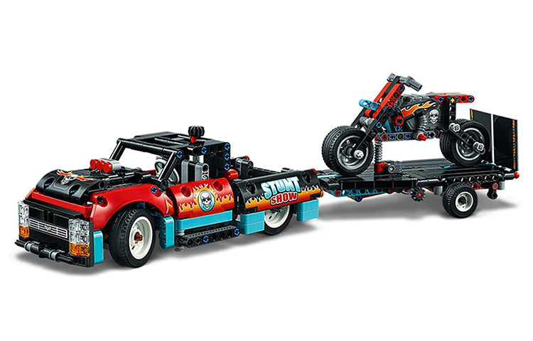 LEGO yuk mashinalari va velosiped stunt shousi (42106)