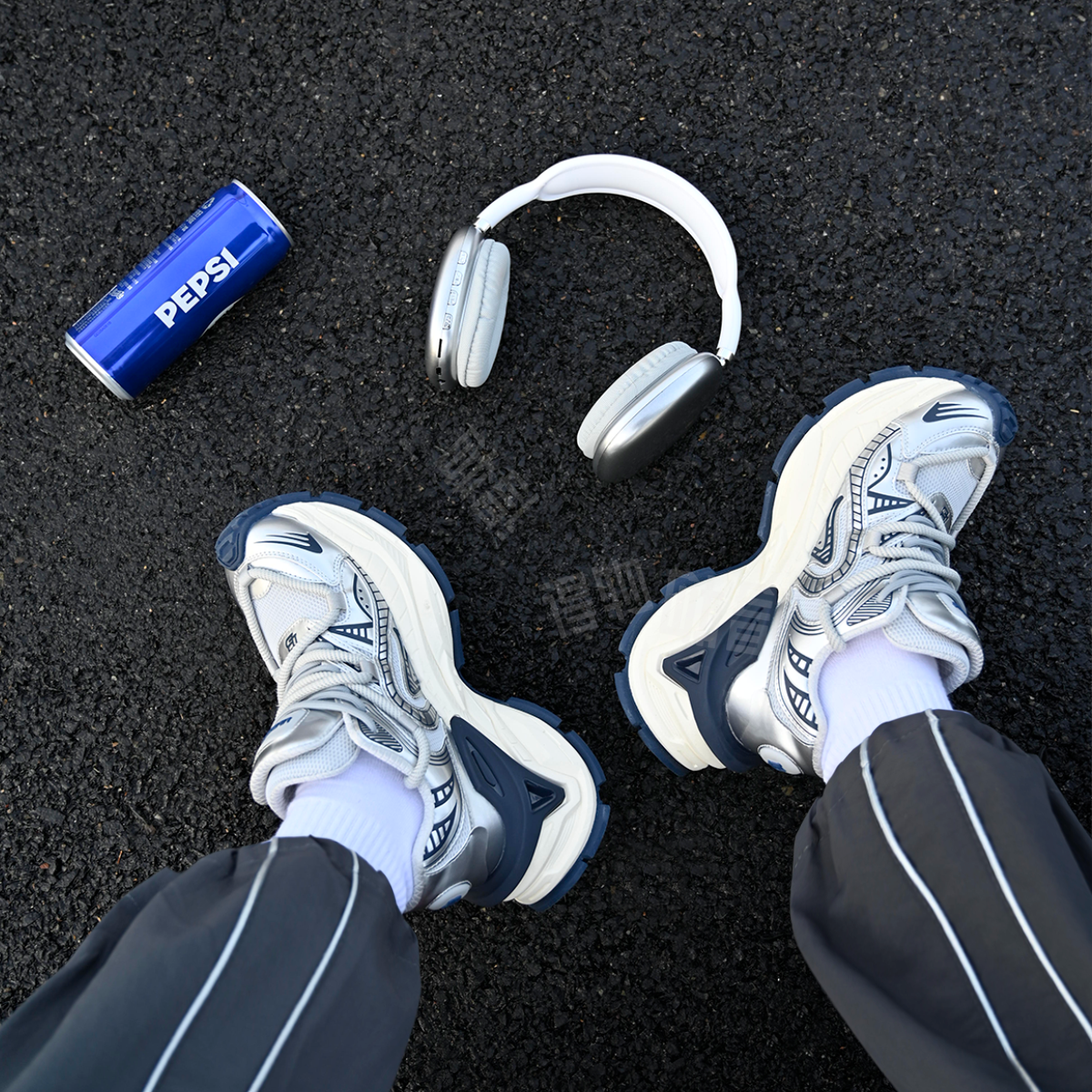 Кроссовки Lilbetter