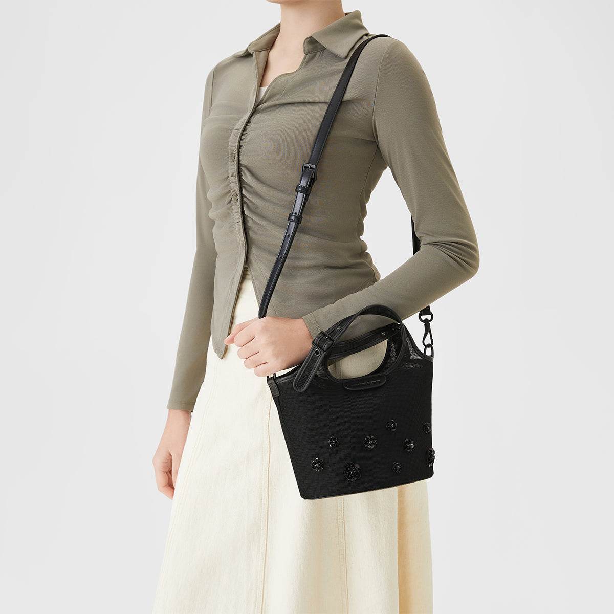 Сумка женская Charles&Keith Blossom Jet - Boxette Shop