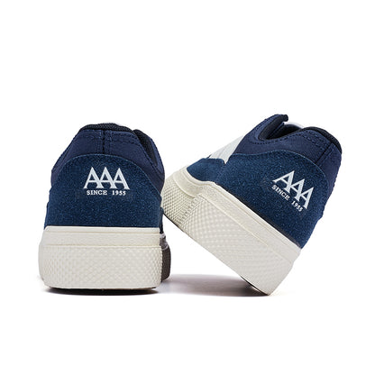 AAA 1955-yildan beri krossovkalar