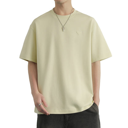 Hvga asosiy modellari eski pul uslubi yumshoq va qulay teri salqin tuyg'u yarim yengli pastki ko'ylak Amerika tekis rangli moda shaxsiyat trendi tasodifiy erkin qisqa qisma futbolkalar bir xil modellar bilan erkaklar va ayollar