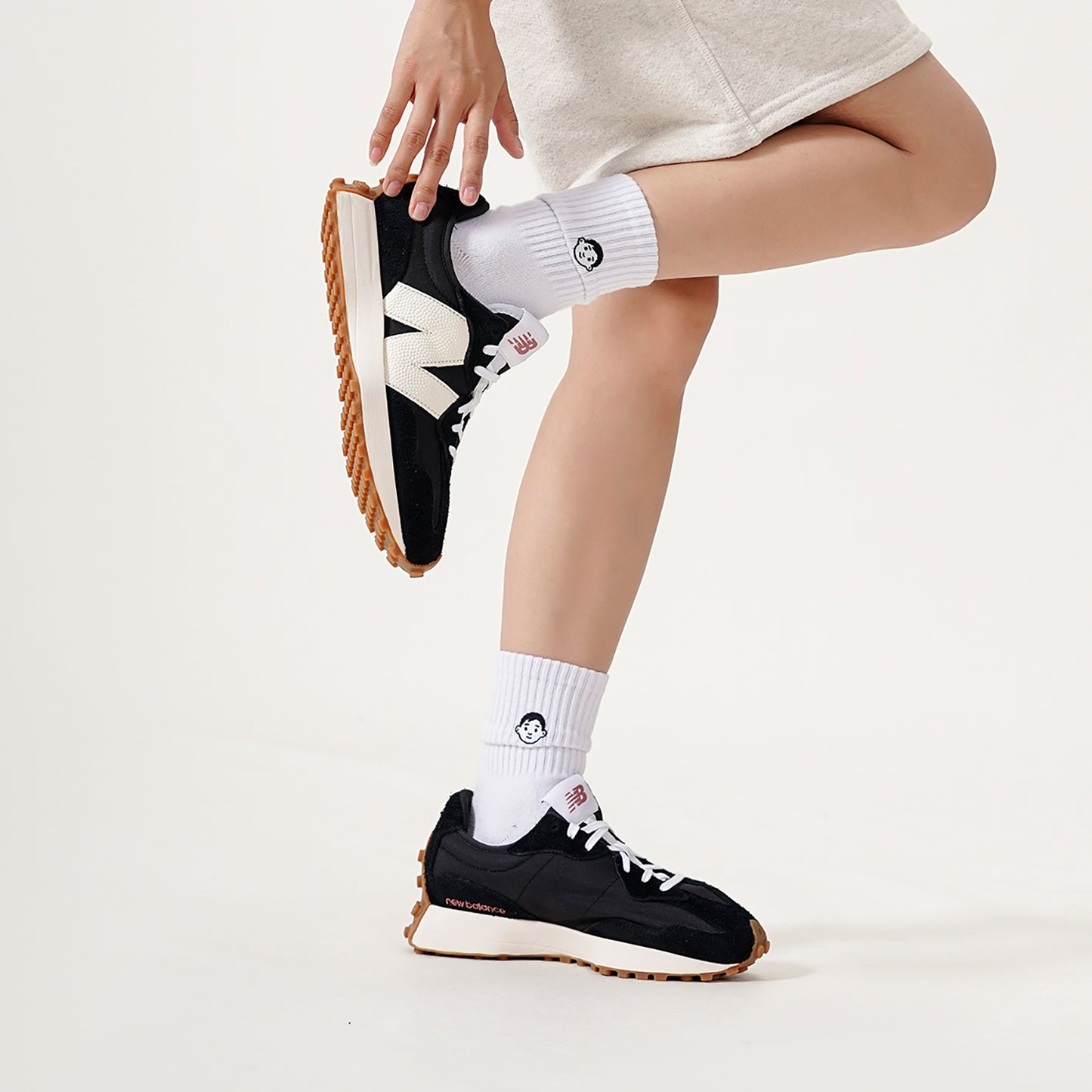 Кроссовки женские New Balance NB 327