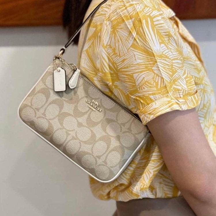 Сумка женская Coach Nolita 19 Classic Old Flower - Boxette Shop