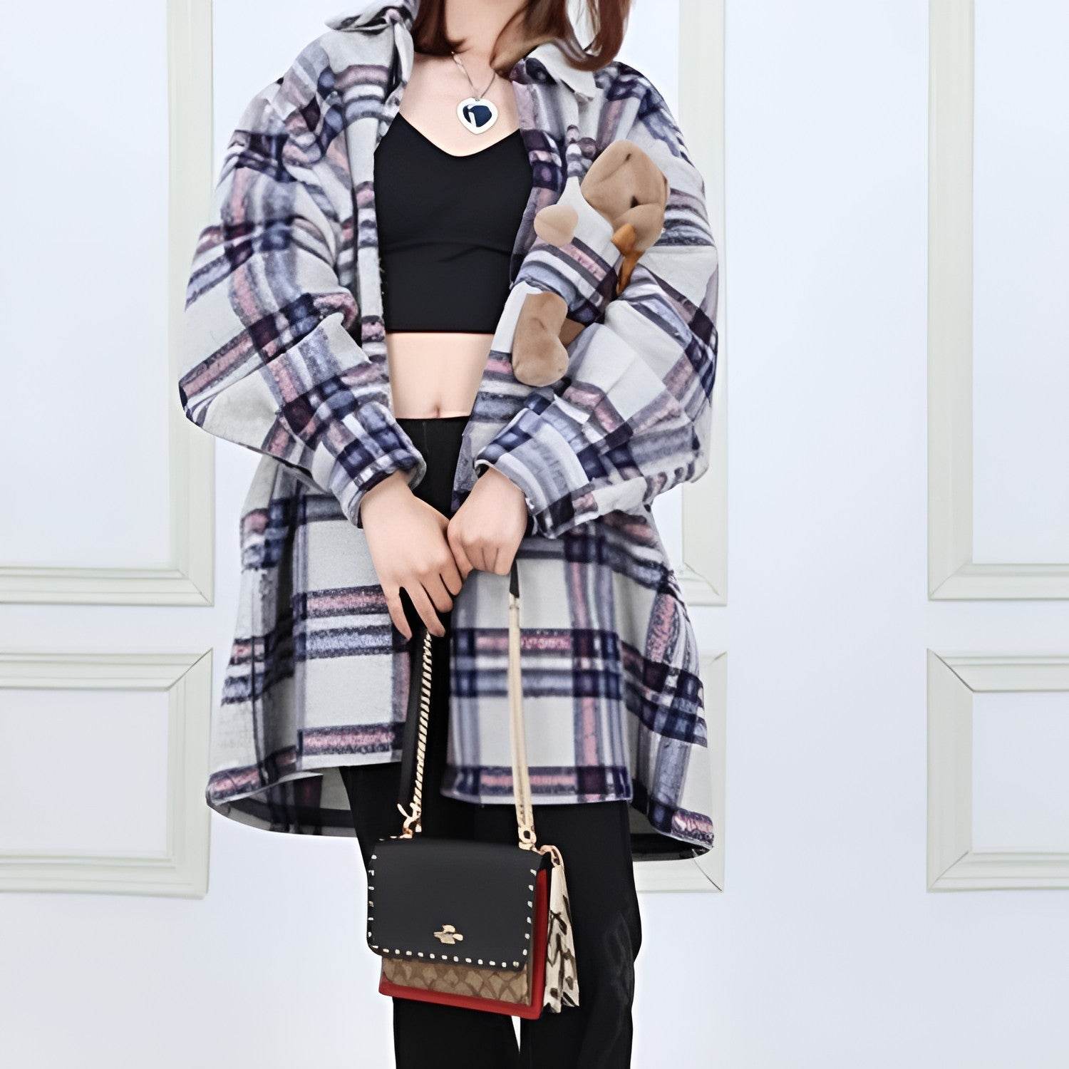 Сумка женская Coach Klare 21 Rivet Embellished Chain Leather - Boxette Shop