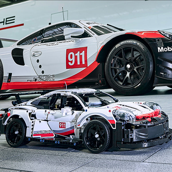 LEGO x Porsche "Porsche 911 RSR poyga mashinasi"