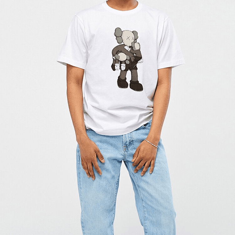 Футболка Uniqlo x KAWS - Boxette Shop