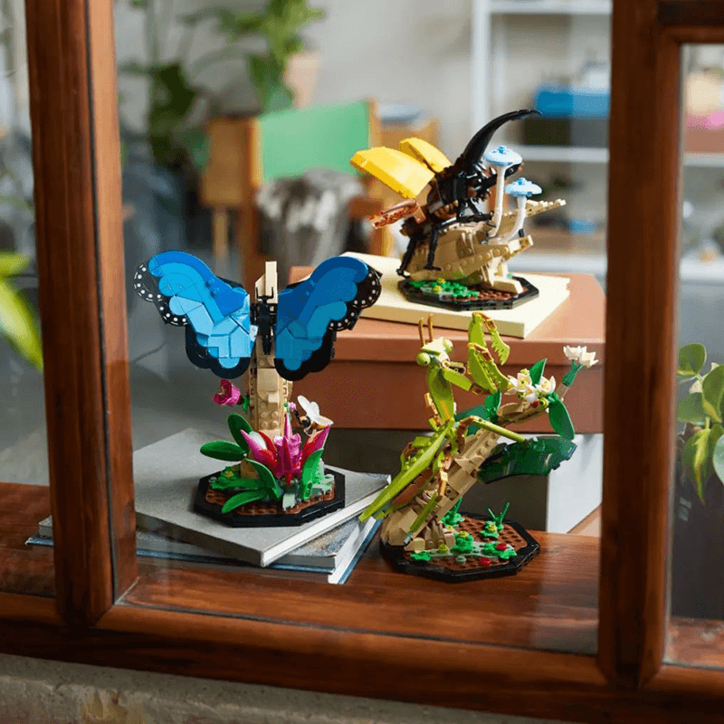 Конструктор LEGO The Insect Collection (21342-1) - Boxette Shop