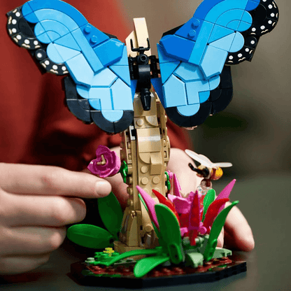 Конструктор LEGO The Insect Collection (21342-1) - Boxette Shop