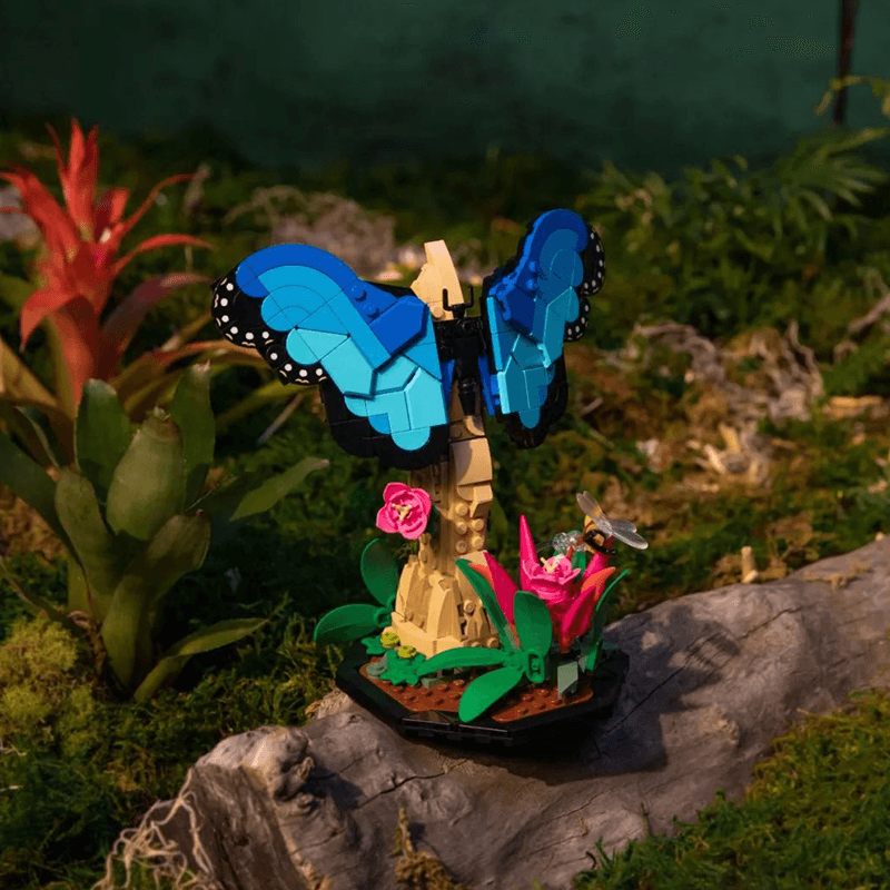 Конструктор LEGO The Insect Collection (21342-1) - Boxette Shop