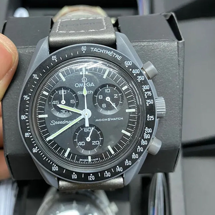 Часы Swatch x Omega