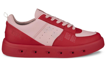 Кроссовки женские ECCO