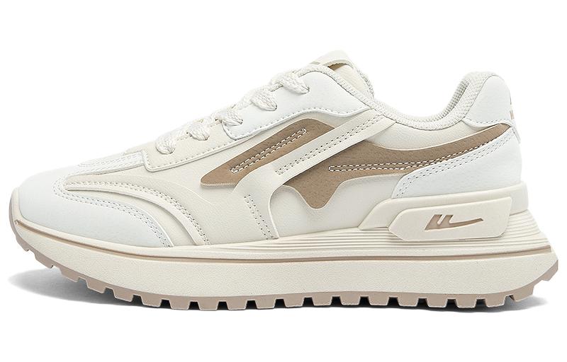 Jangchi krossovkalari