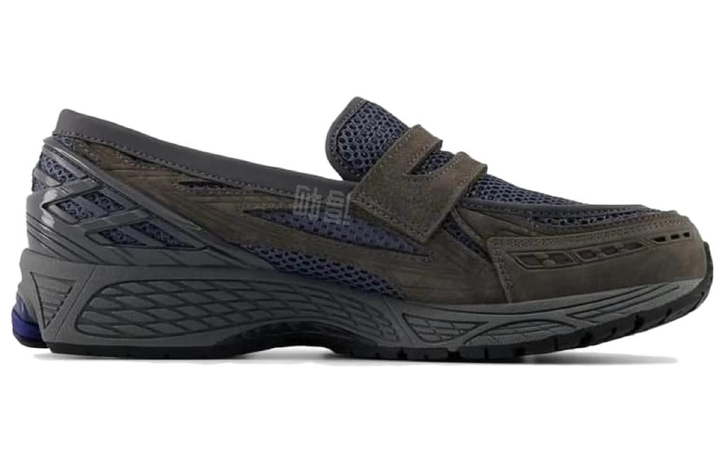 Erkaklar uchun New Balance U1906 LAF loferlari