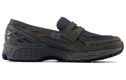 Erkaklar uchun New Balance U1906 LAF loferlari