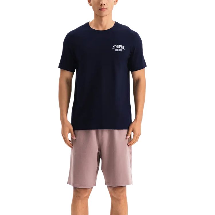 Decathlon erkaklar futbolkasi